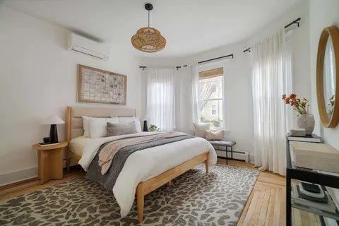 $750,000 | 7 Farragut Avenue, Unit 1, Somerville, MA 02144