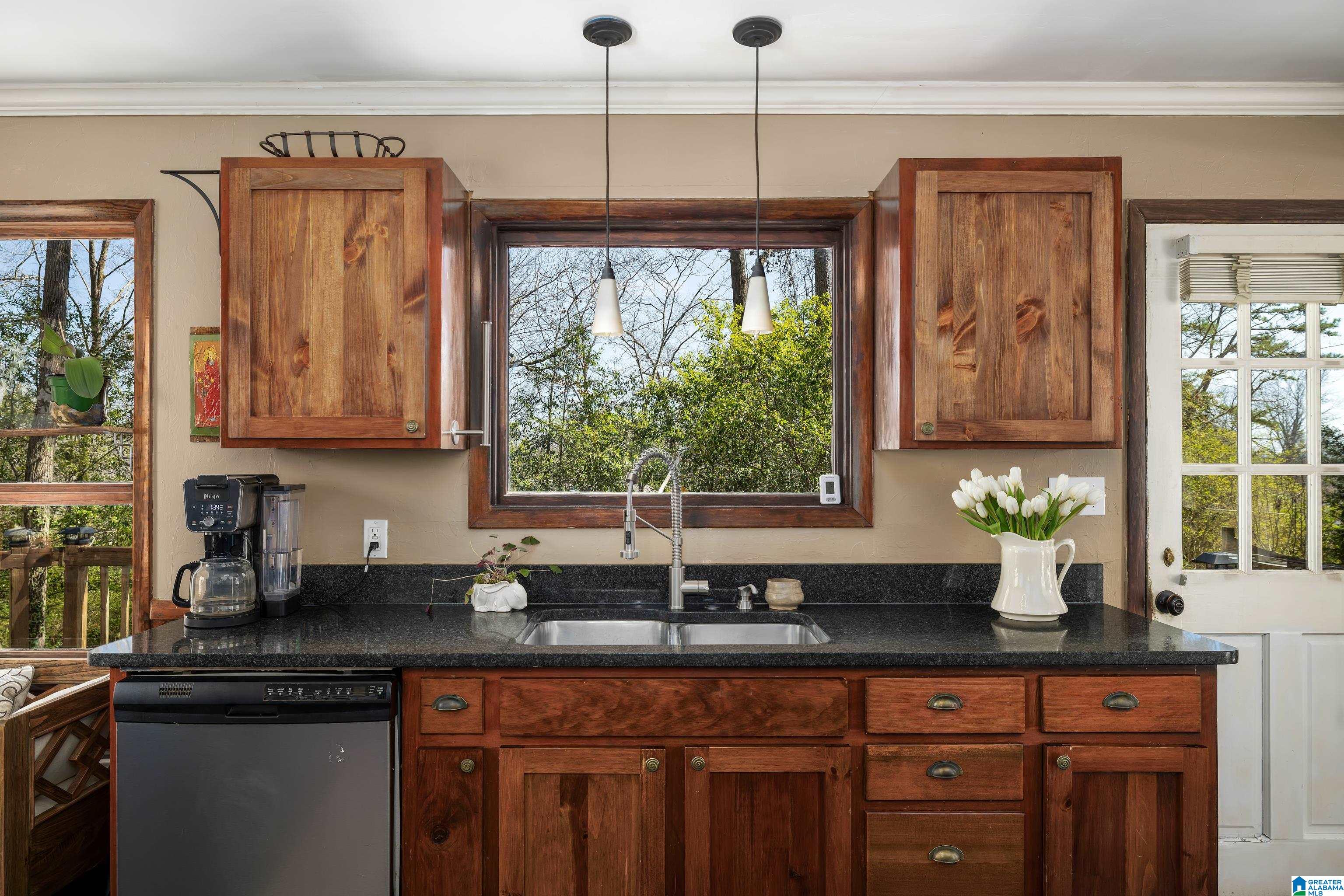 3337 South Brookwood Road Birmingham, AL 35223 - Photo 28 of 76