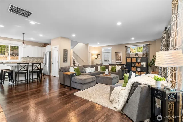 $1,795,000 | 7235 20th Avenue Southeast, Lacey, WA 98503