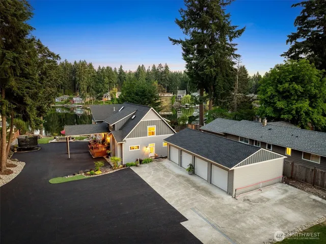 $1,795,000 | 7235 20th Avenue Southeast, Lacey, WA 98503