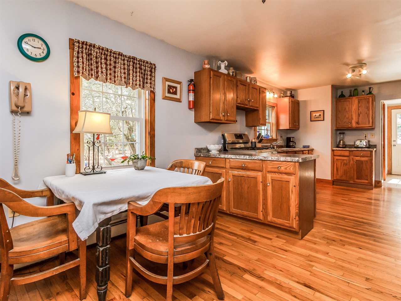 85 Fremont Road Raymond, NH 03077 - Photo 12 of 39