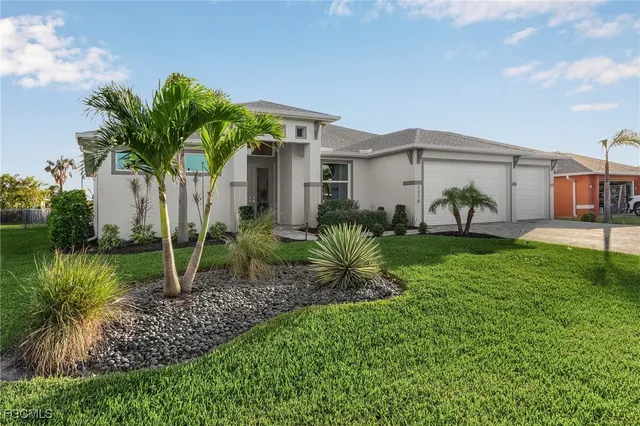 $549,000 | 1210 Southeast 37th Terrace, Cape Coral, FL 33904