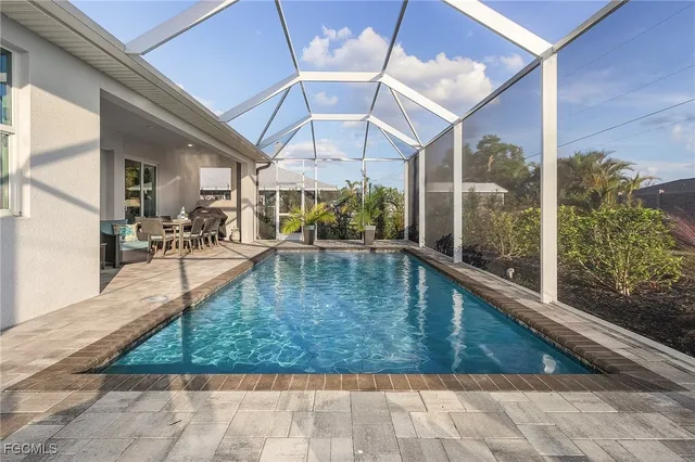 $549,000 | 1210 Southeast 37th Terrace, Cape Coral, FL 33904