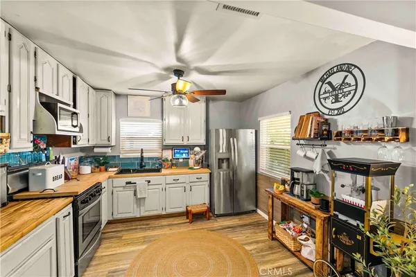 a kitchen with lots of counter top space