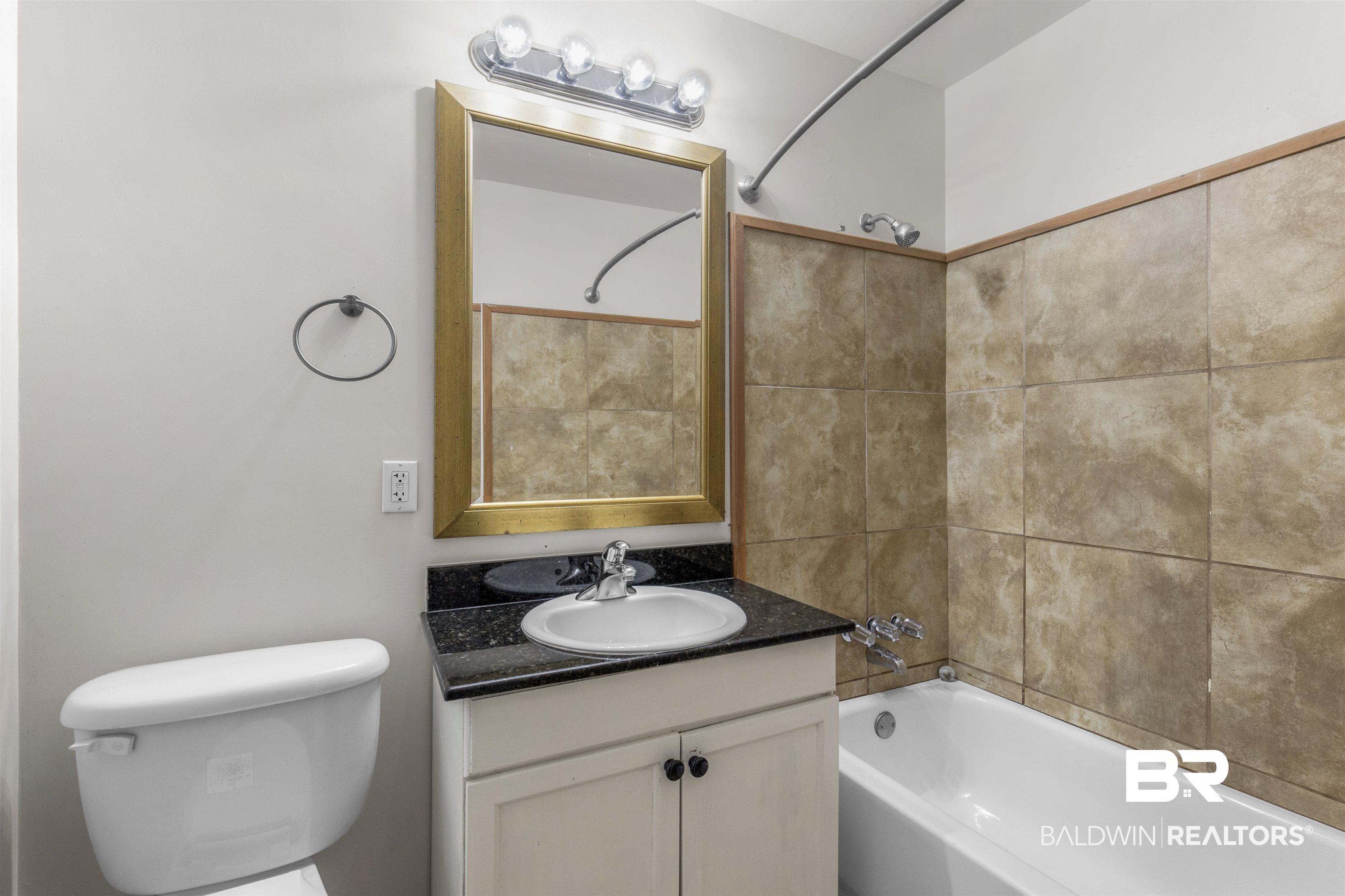 5524 Overlook Road Mobile, AL 36618 - Photo 13 of 21