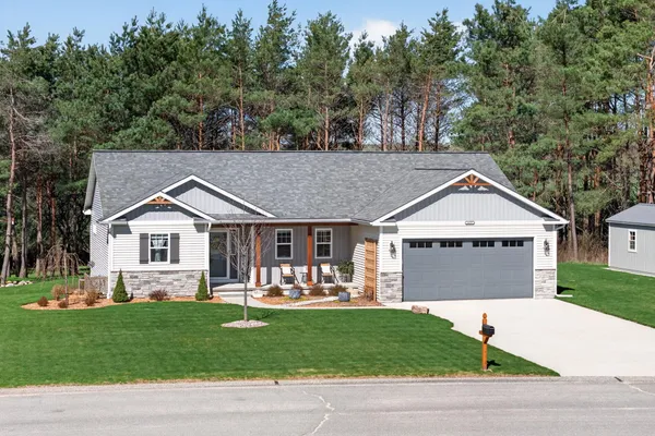 $489,000 | 16537 Mitchell Crk Trail, Big Rapids, MI 49307