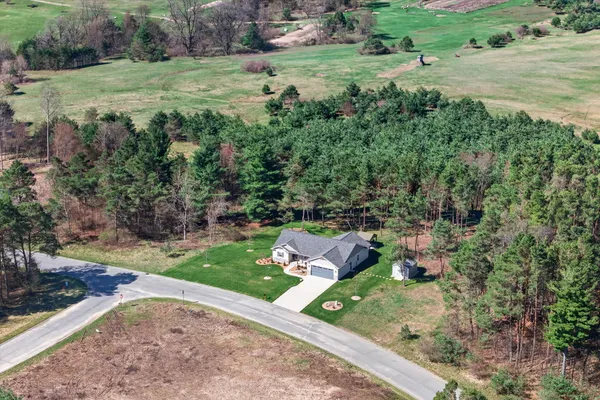 $489,000 | 16537 Mitchell Crk Trail, Big Rapids, MI 49307
