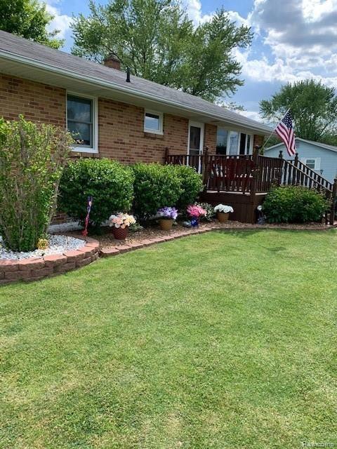 8178 East Potter Road Davison, MI 48423 - Photo 3 of 33 IMG_2531.jpg