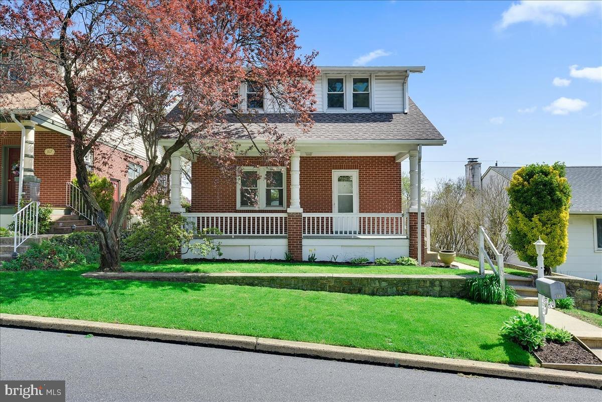 315 Summit Avenue Reading, PA 19607 - Photo 1 of 26