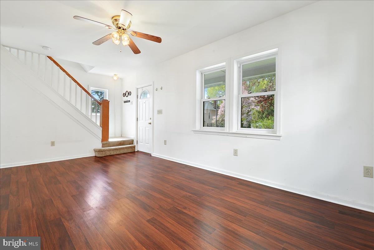 315 Summit Avenue Reading, PA 19607 - Photo 5 of 26