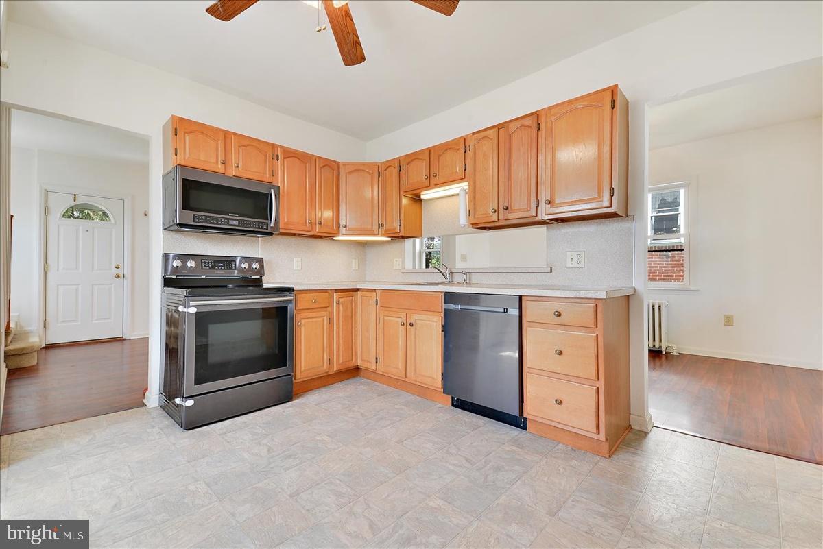 315 Summit Avenue Reading, PA 19607 - Photo 9 of 26