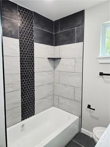 $1,500 | 2510 Florida Avenue, Savannah, GA 31404