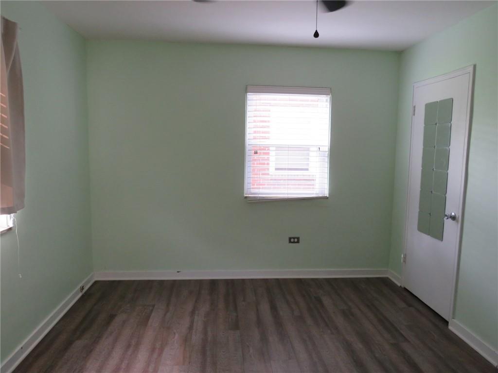 985 McNeilly Road Pittsburgh, PA 15226 - Photo 16 of 32 Gallery Image 16