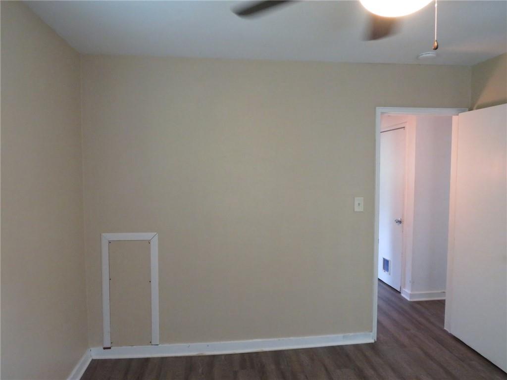 985 McNeilly Road Pittsburgh, PA 15226 - Photo 18 of 32 Gallery Image 18