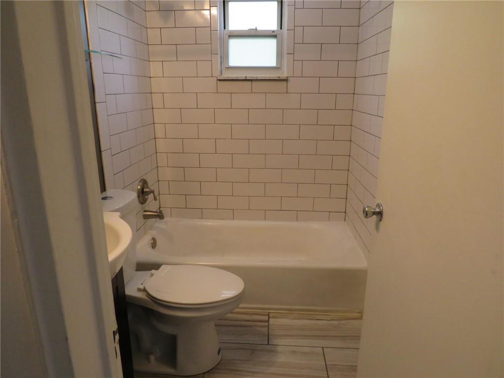 985 McNeilly Road Pittsburgh, PA 15226 - Photo 20 of 32 Gallery Image 20