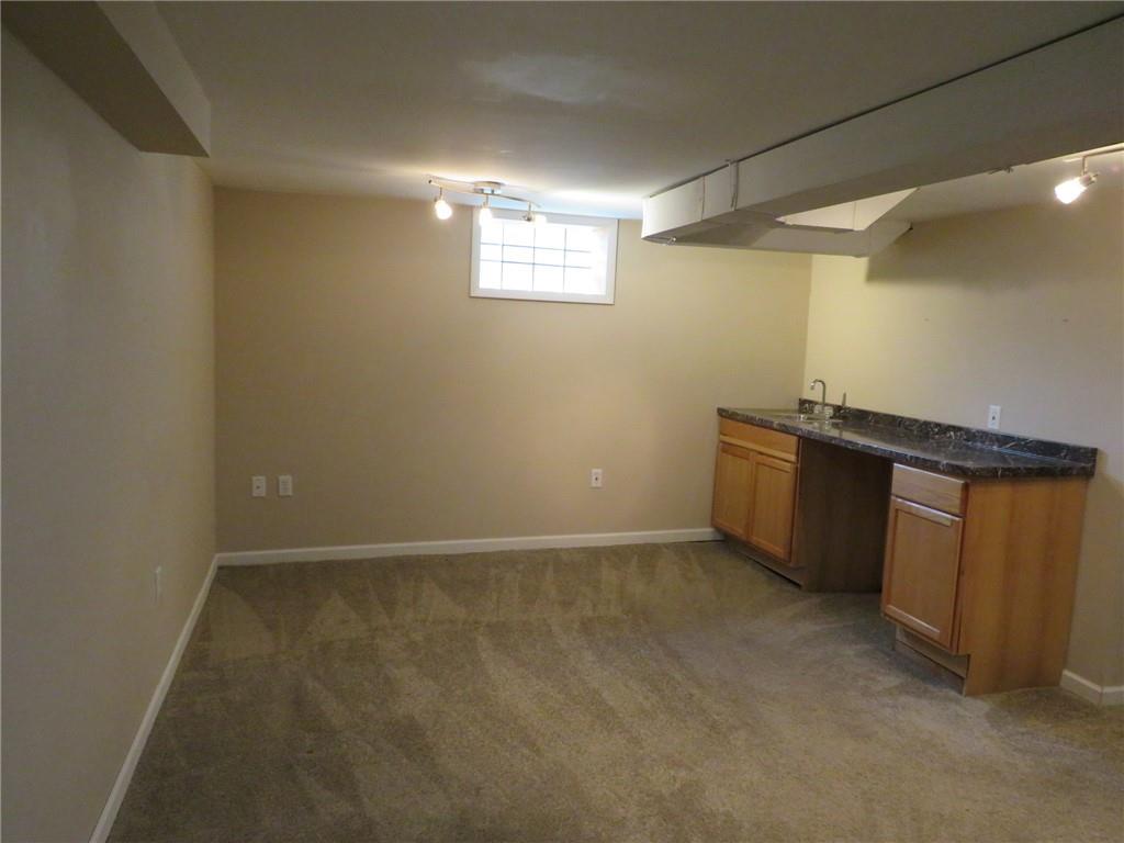 985 McNeilly Road Pittsburgh, PA 15226 - Photo 29 of 32 Gallery Image 29