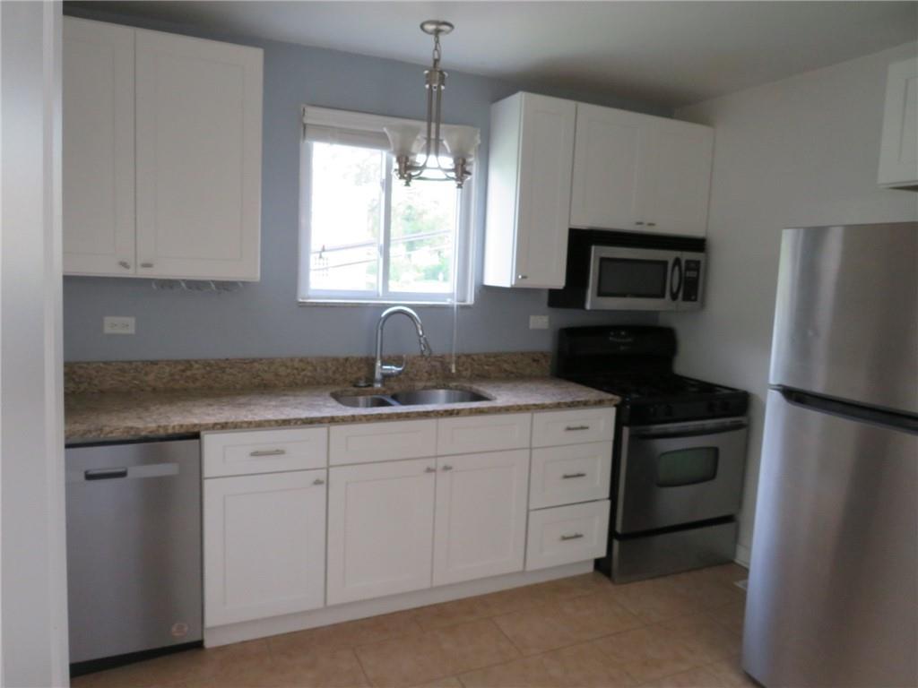 985 McNeilly Road Pittsburgh, PA 15226 - Photo 3 of 32 Gallery Image 3