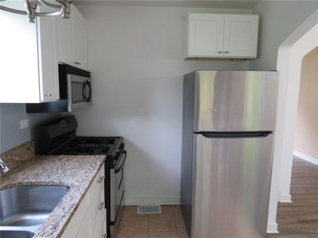 985 McNeilly Road Pittsburgh, PA 15226 - Photo 5 of 32 Gallery Image 5