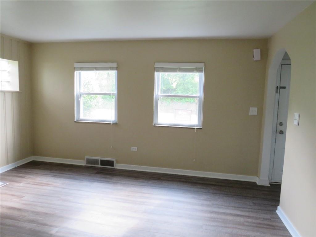985 McNeilly Road Pittsburgh, PA 15226 - Photo 10 of 32 Gallery Image 10