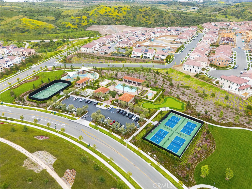 122 Mossvine Irvine, CA 92618 - Photo 44 of 44 a view of an outdoor space