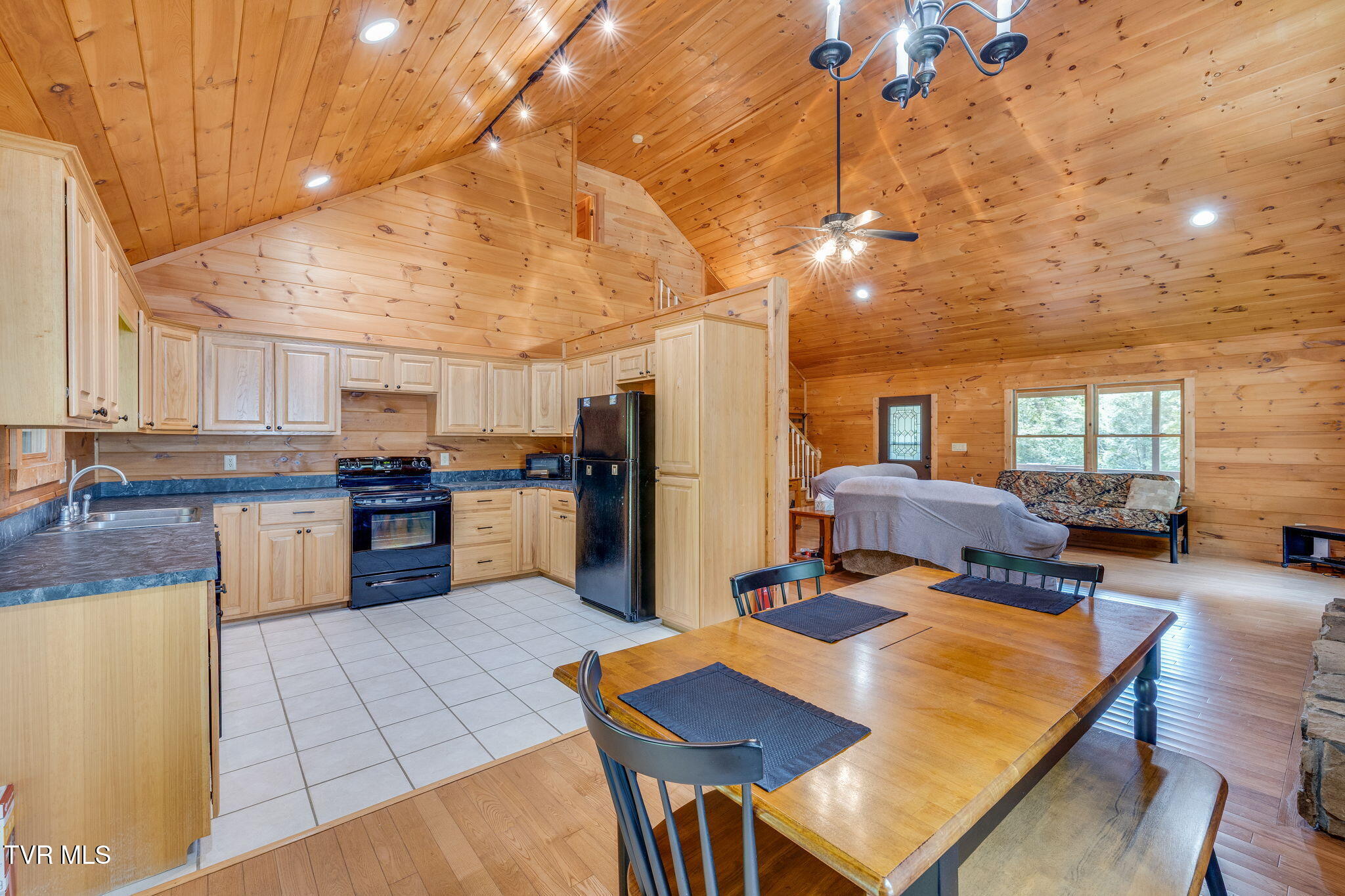 1120 Heaton Branch Road Butler, TN 37640 - Photo 14 of 45 13