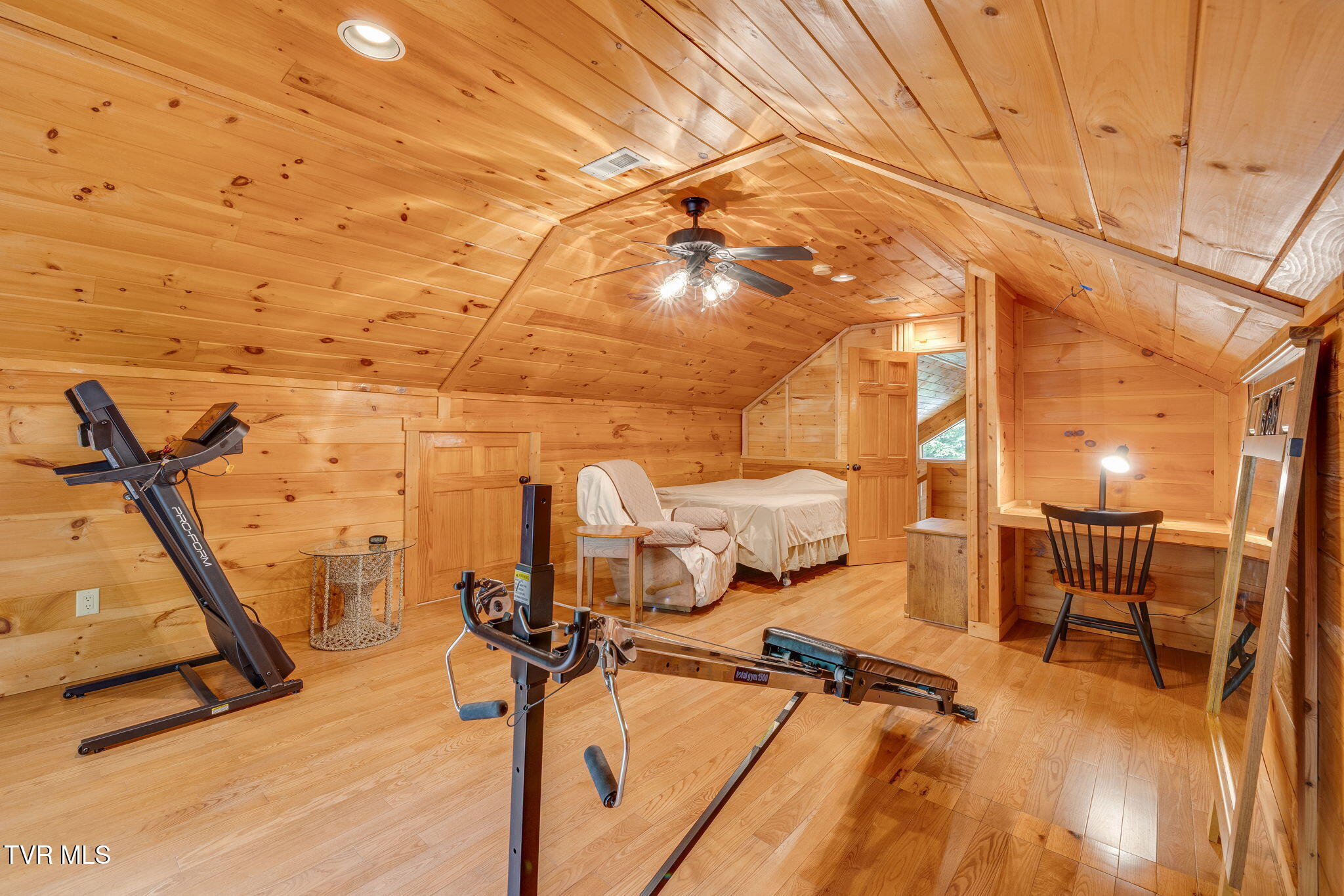 1120 Heaton Branch Road Butler, TN 37640 - Photo 28 of 45 27