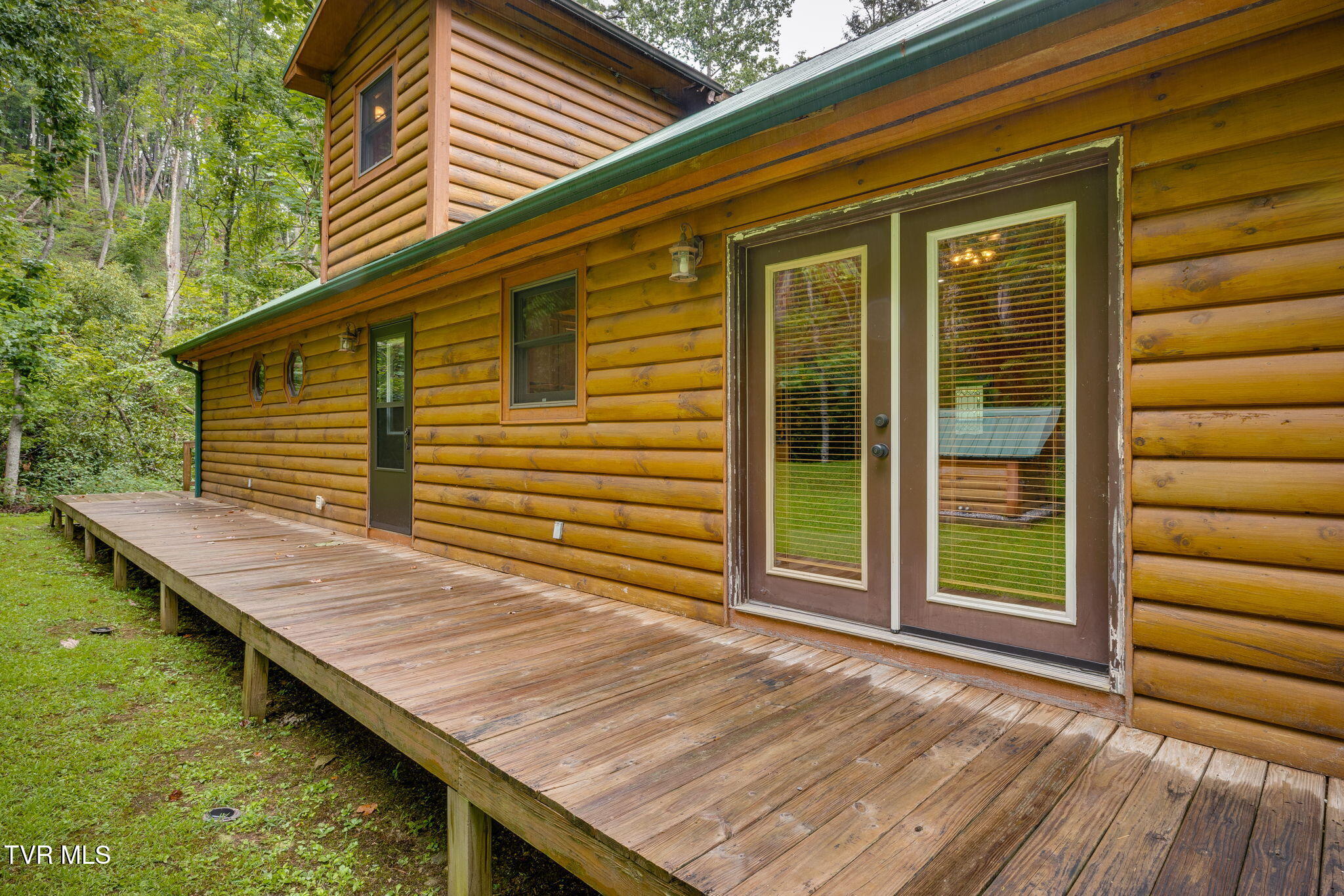 1120 Heaton Branch Road Butler, TN 37640 - Photo 34 of 45 33