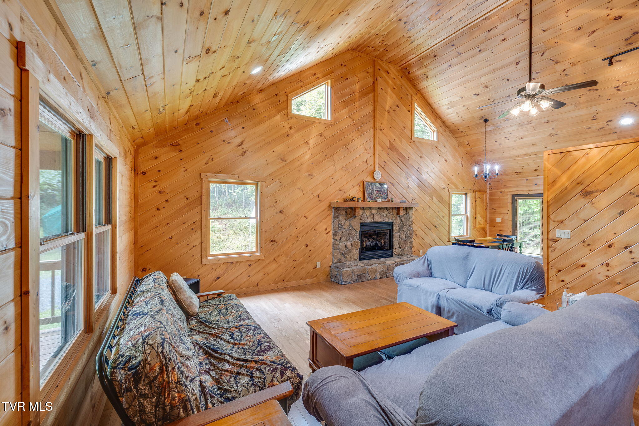 1120 Heaton Branch Road Butler, TN 37640 - Photo 8 of 45 7