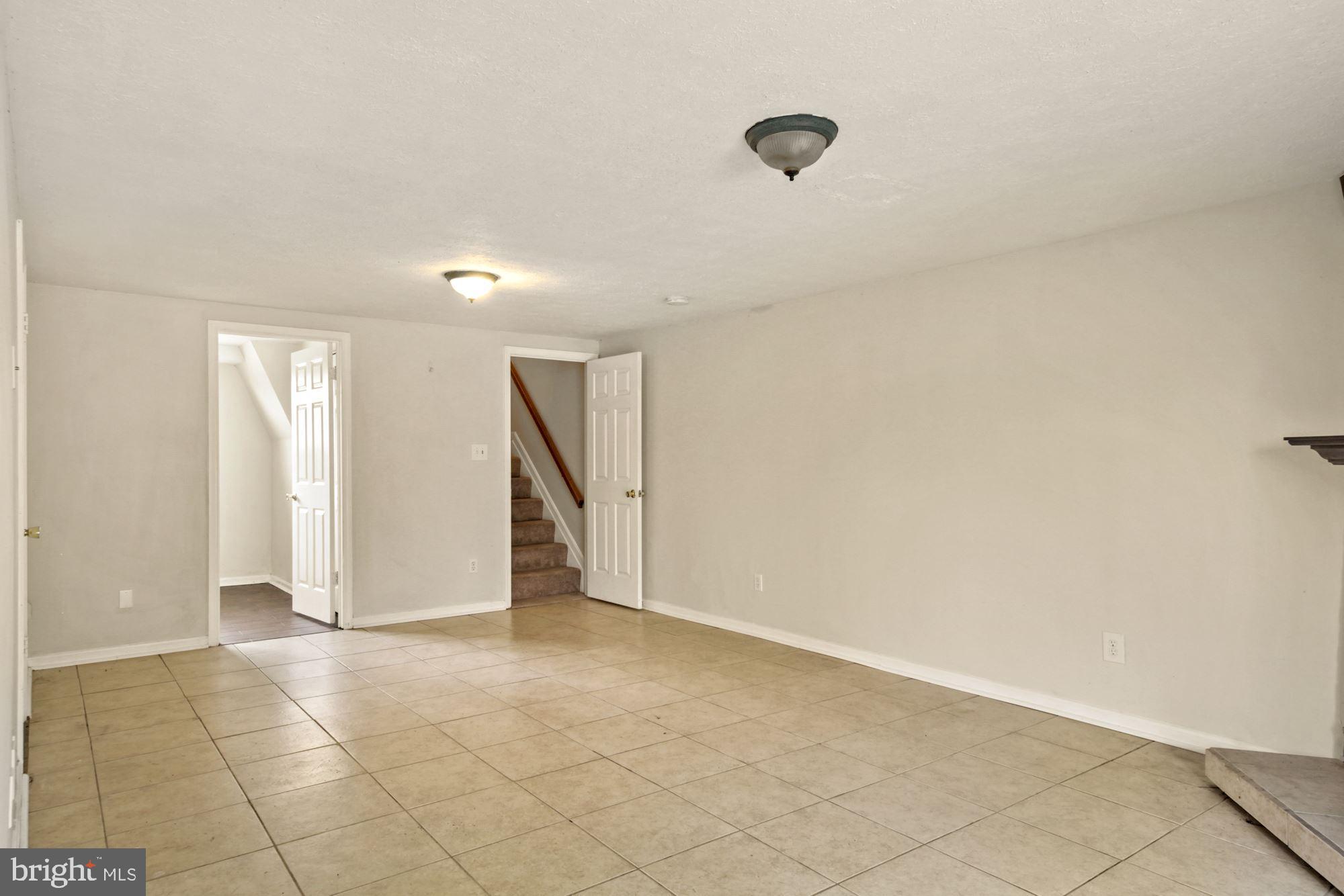 10 Powder View Court Baltimore, MD 21236 - Photo 23 of 36 Family Room