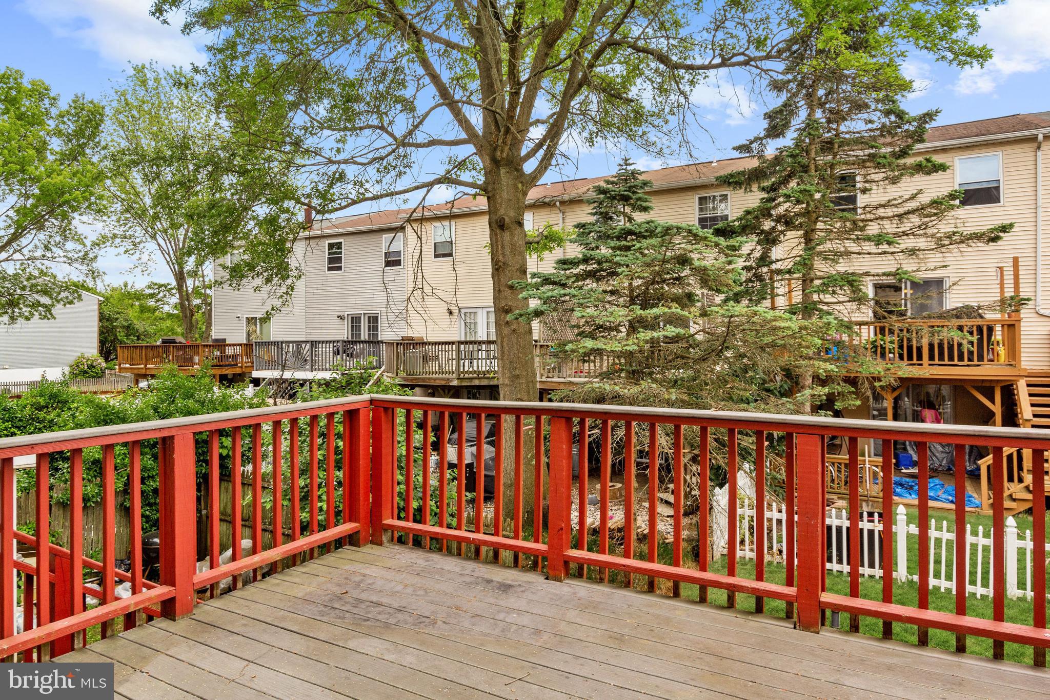 10 Powder View Court Baltimore, MD 21236 - Photo 28 of 36 Deck