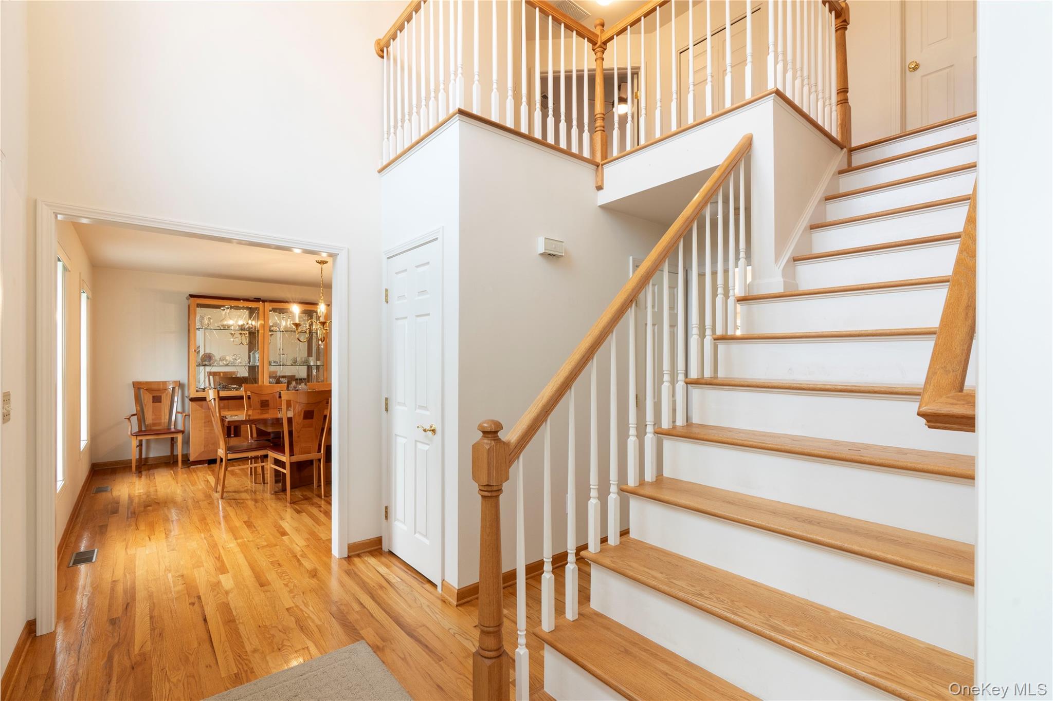 46 Wildflower Ridge Poughkeepsie, NY 12603 - Photo 4 of 39
