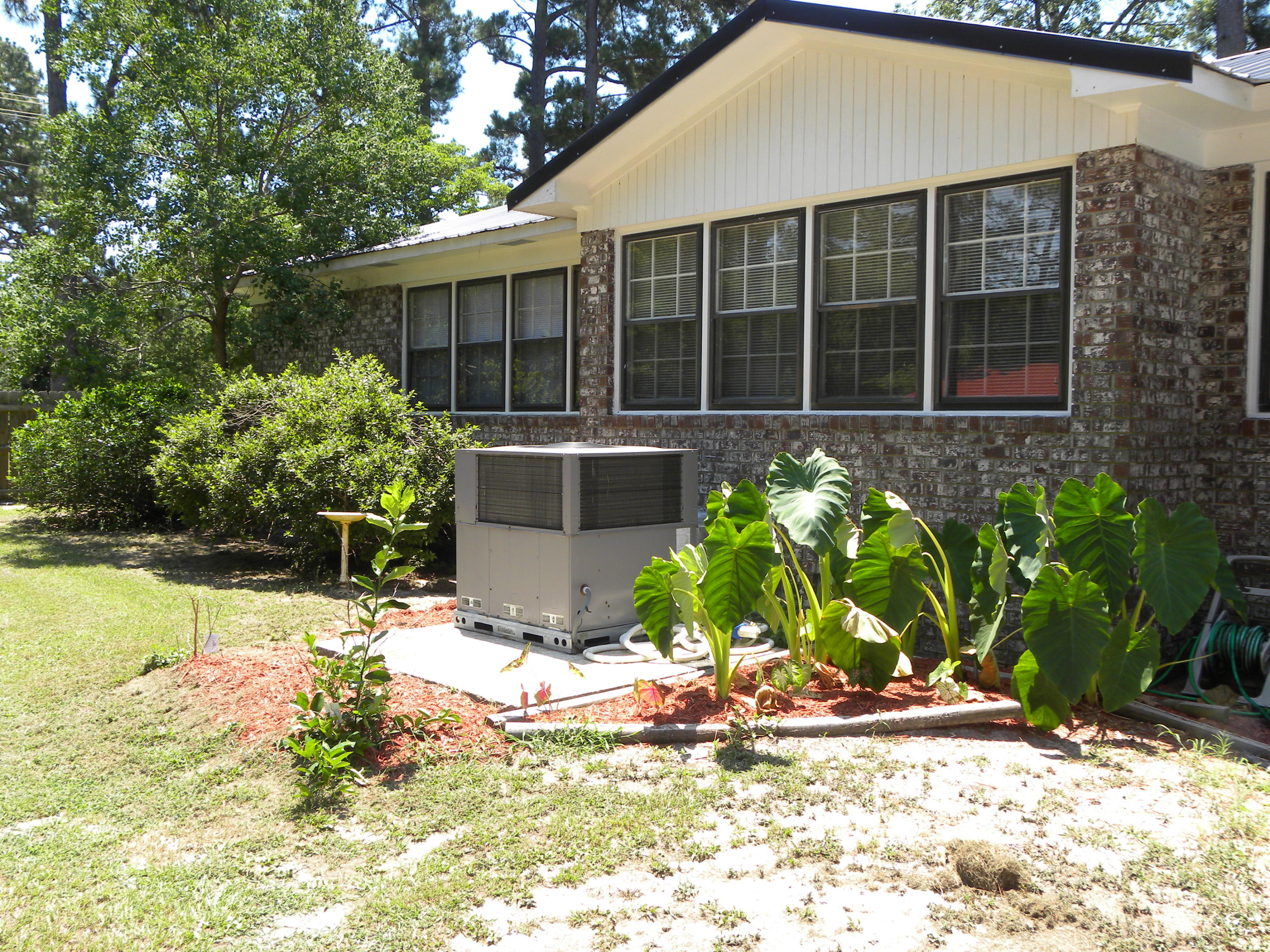 292 Chamblee Road Walterboro, SC 29488 - Photo 5 of 19 DSCN0531