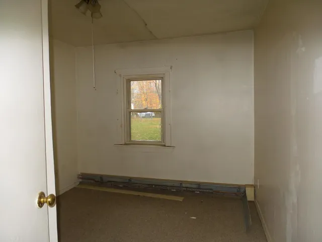 $100,000 | 14 Lower Mills Road, Madison, ME 04950