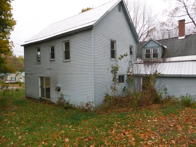 $100,000 | 14 Lower Mills Road, Madison, ME 04950