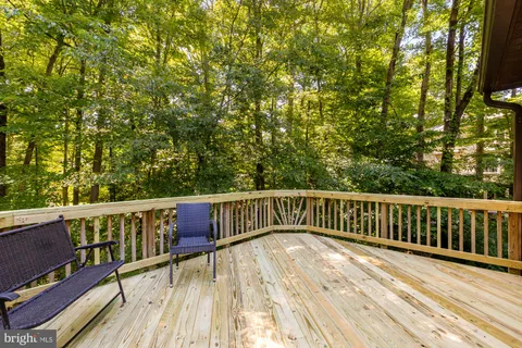$674,900 | 13005 Emmet Court, Woodbridge, VA 22192