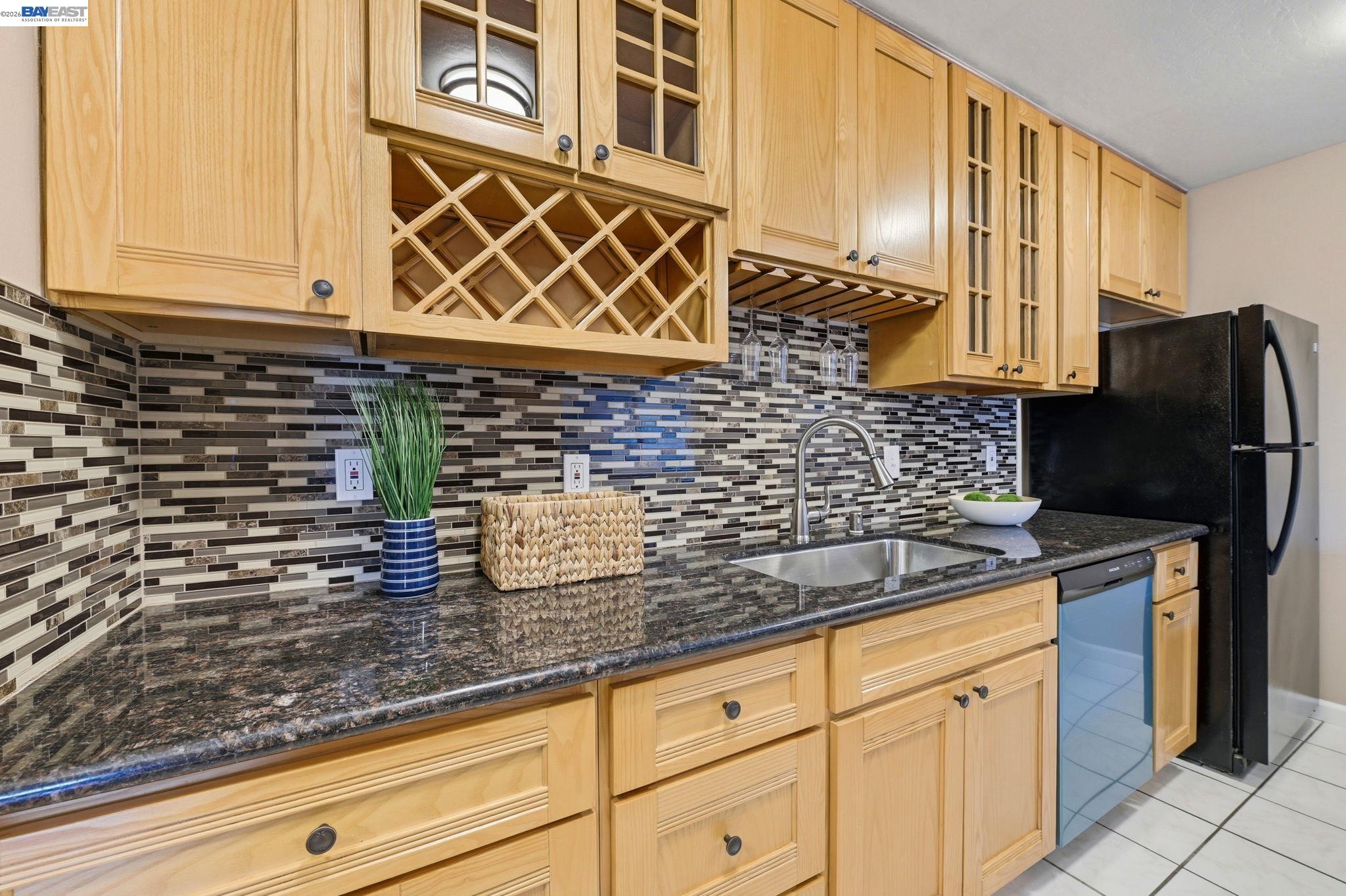 1510 E Street, Unit 23 Hayward, CA 94541 - Photo 4 of 26