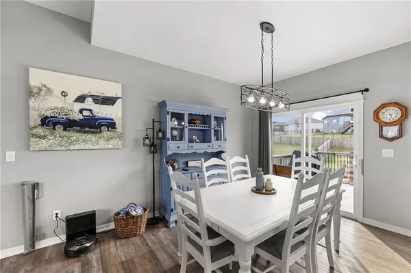 $410,000 | 11722 North Manning Avenue, Kansas City, MO 64157