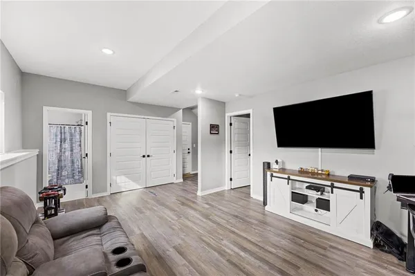 $410,000 | 11722 North Manning Avenue, Kansas City, MO 64157