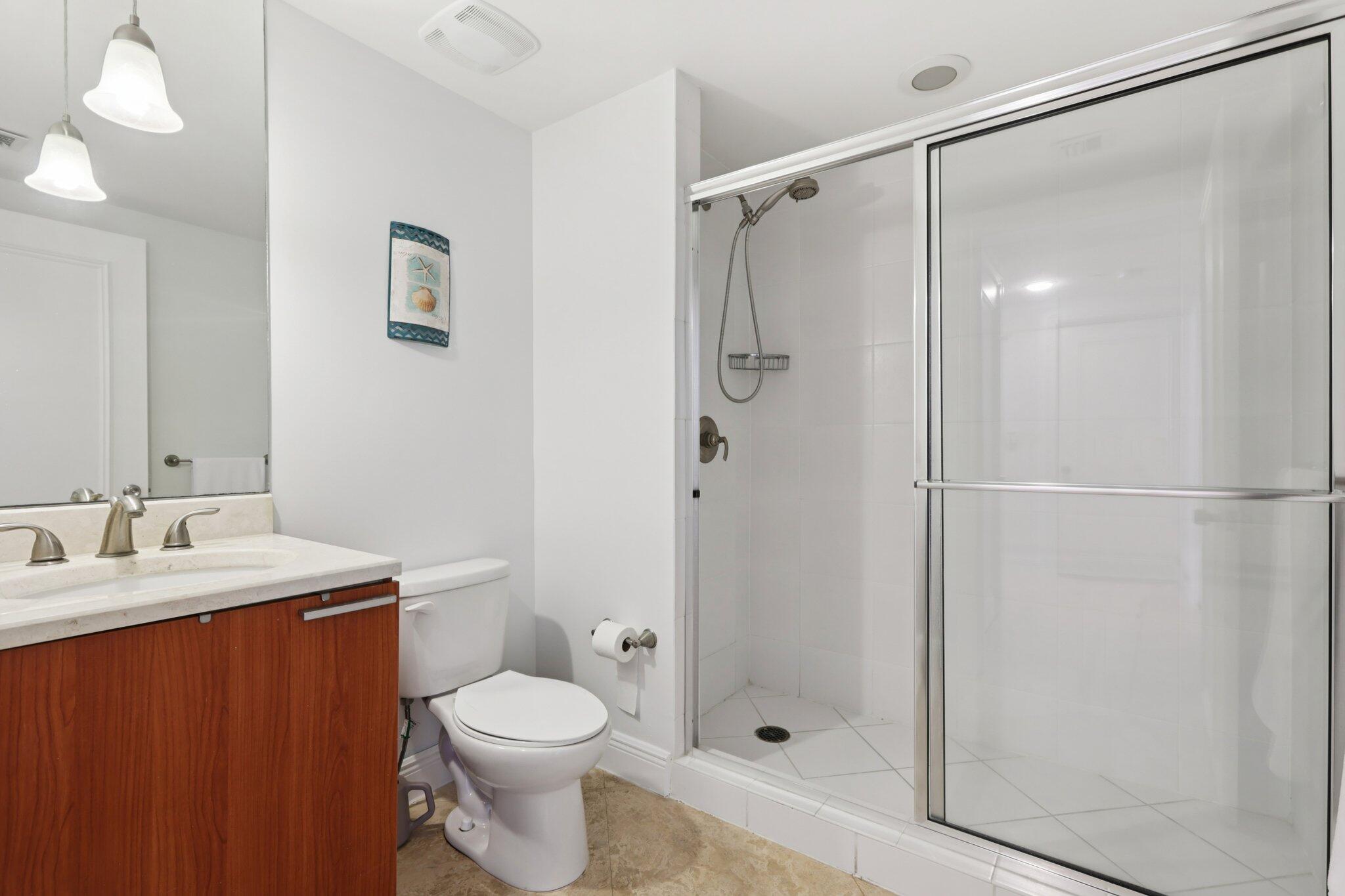 2640 Lake Shore Drive, Unit 1809 Riviera Beach, FL 33404 - Photo 16 of 70 26-web-or-mls-Lake Shore Dr 1809-S0710-0