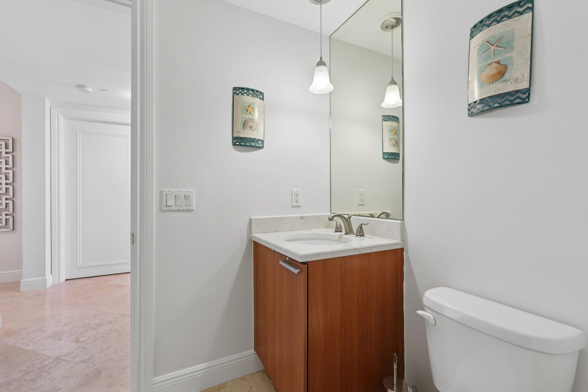 2640 Lake Shore Drive, Unit 1809 Riviera Beach, FL 33404 - Photo 17 of 70 27-web-or-mls-Lake Shore Dr 1809-S0710-0