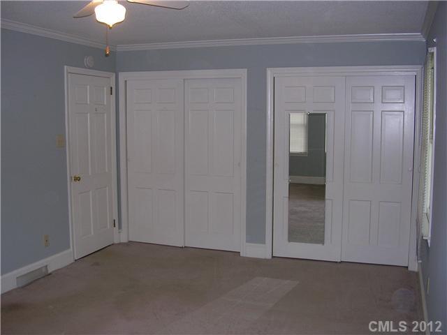 2701 Rea Road Charlotte, NC 28226 - Photo 13 of 14
