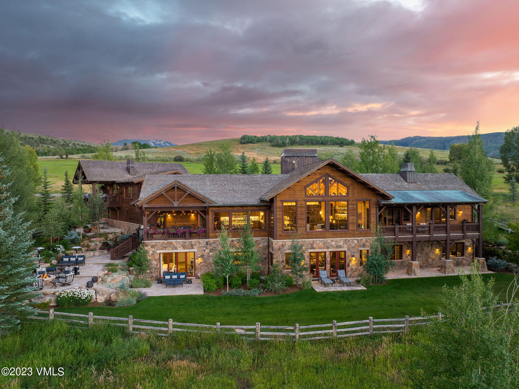 520 Old Creamery Road Edwards, CO 81632 - Photo 5 of 78 a front view of a house with a yard