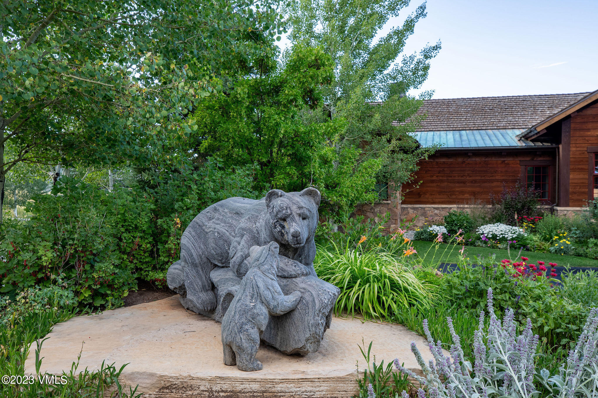 520 Old Creamery Road Edwards, CO 81632 - Photo 68 of 78 520_old_creamery_rd_exterior_bears_c
