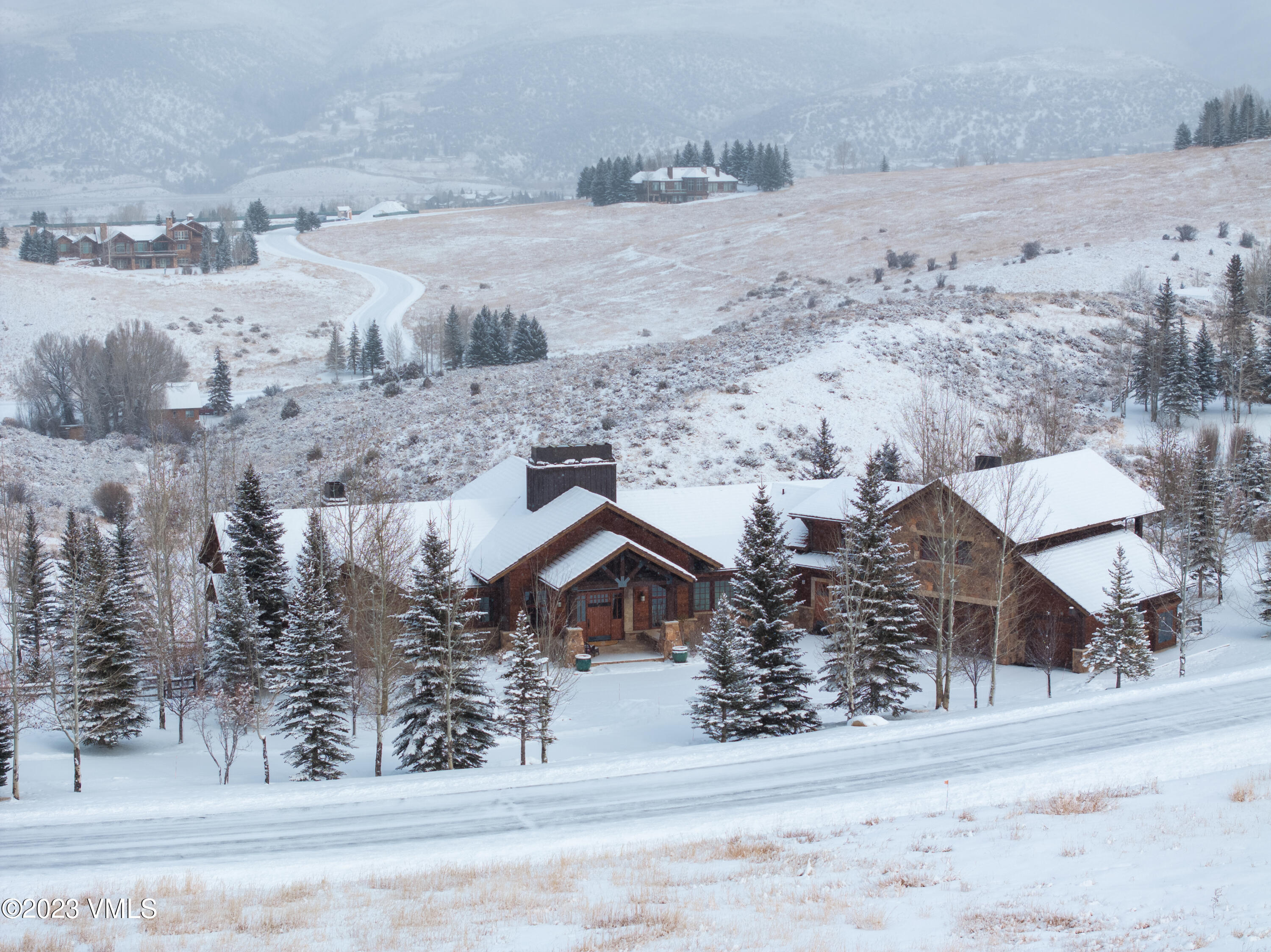 520 Old Creamery Road Edwards, CO 81632 - Photo 78 of 78 a view of a dry yard with wooden fence