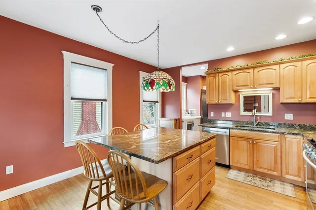 $699,900 | 44 Orne Street, Unit 44, Salem, MA 01970