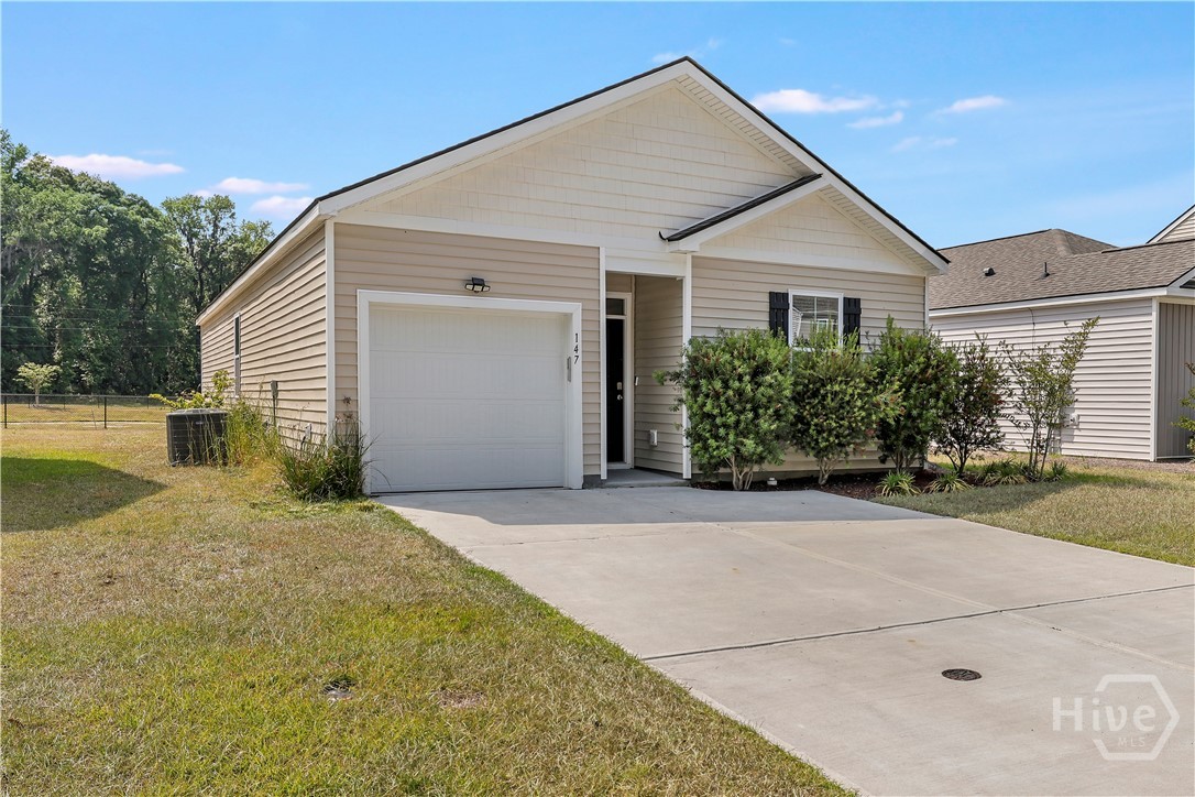 147 Hazy Lane Hinesville, GA 31313 - Photo 2 of 41