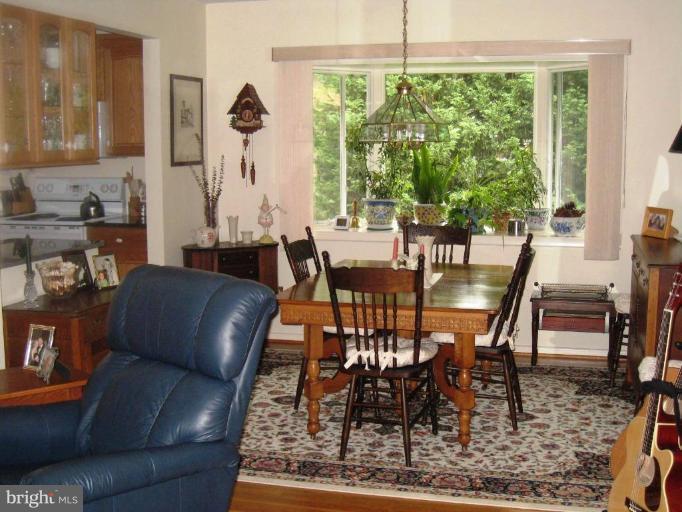 3705 Lakota Road Alexandria, VA 22303 - Photo 10 of 21 Dining Room