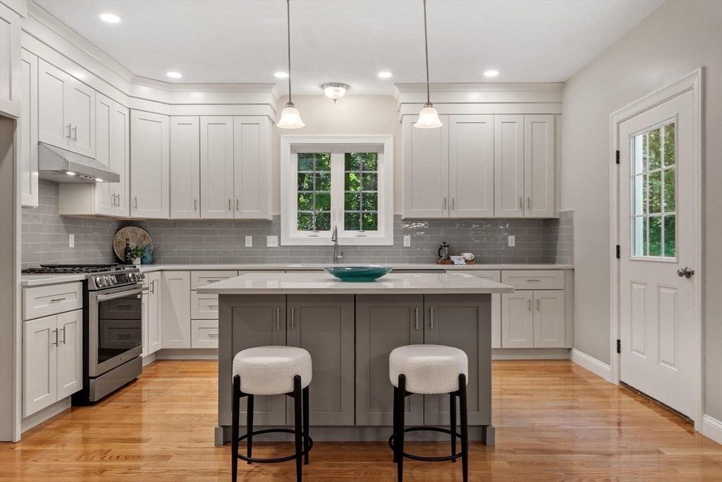 4 Jewett Road, Unit 4 Sterling, MA 01564 - Photo 5 of 36