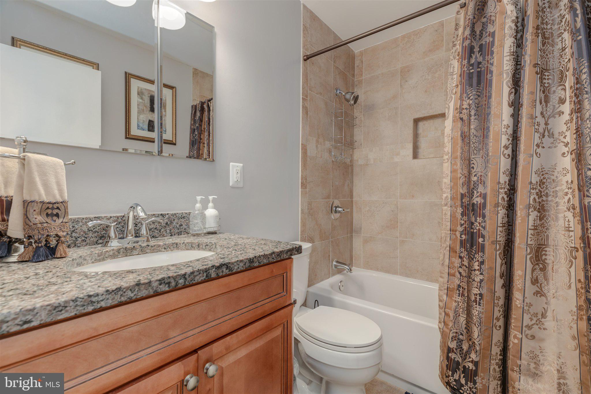 8341 Moline Place Springfield, VA 22153 - Photo 31 of 36 Hall Bath