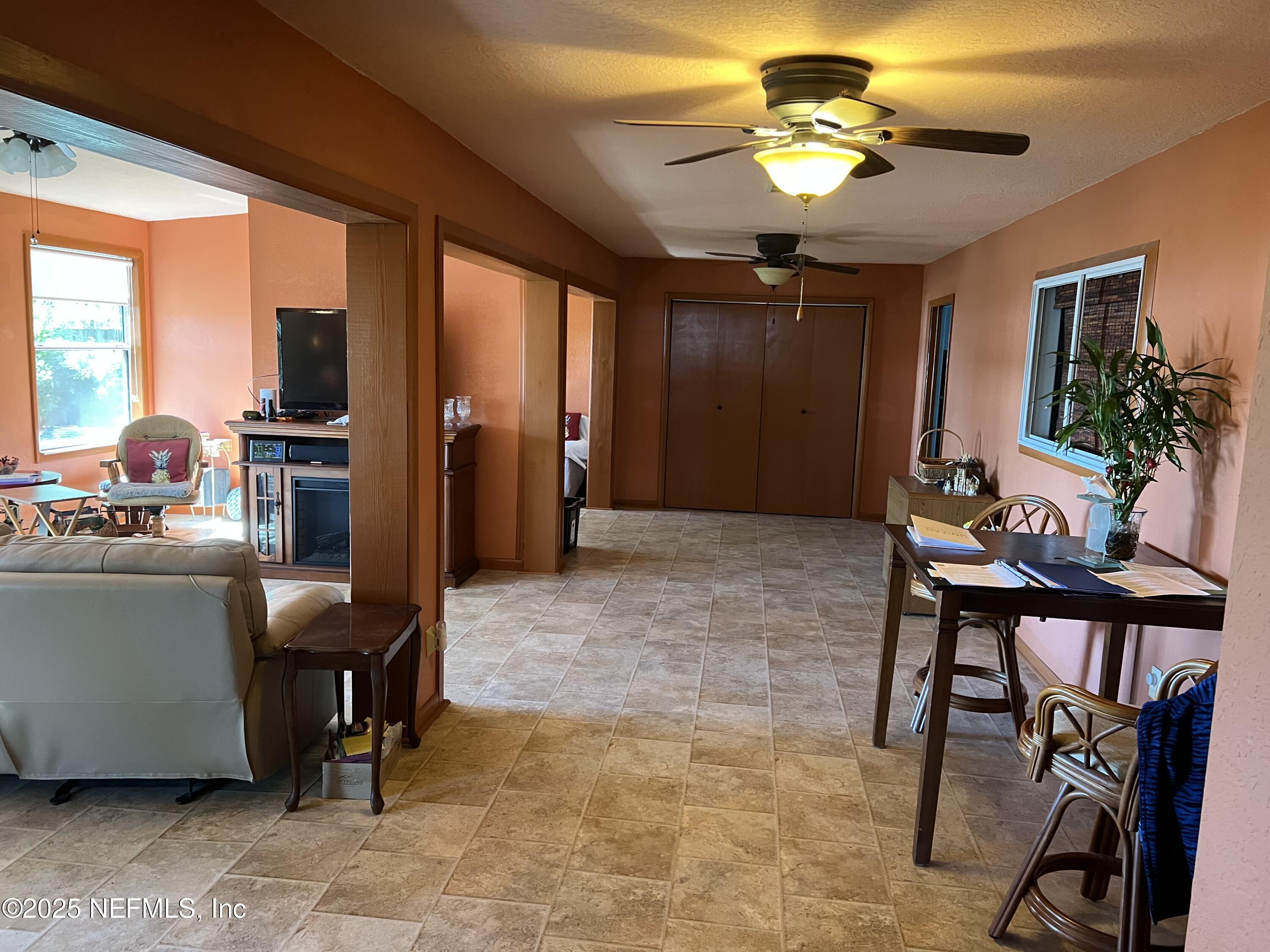 7140 Pinon Road Keystone Heights, FL 32656 - Photo 15 of 50 great room 2